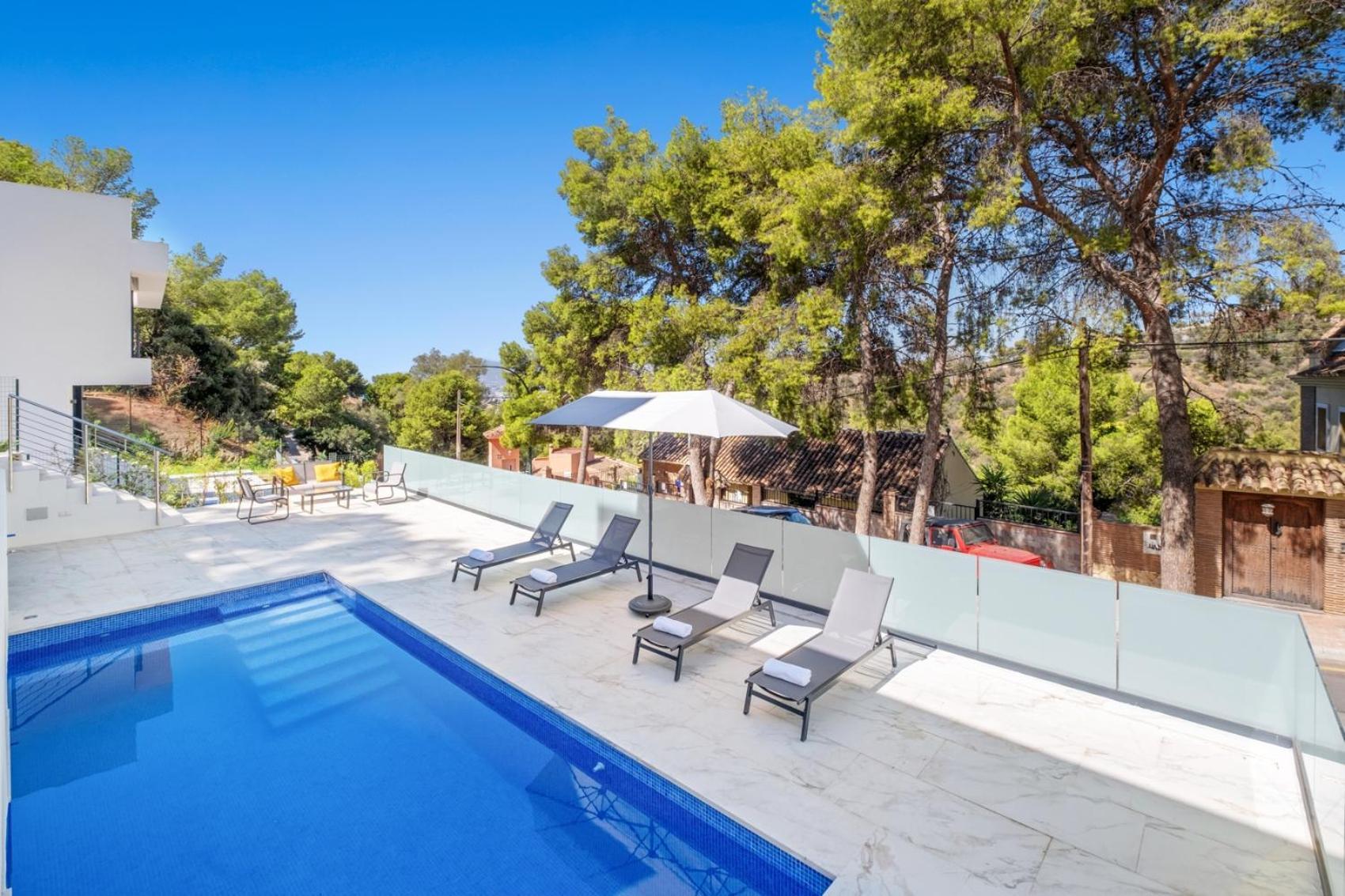Villas Pinares De San Anton - Sea, City, Mountain, Views مالقة المظهر الخارجي الصورة