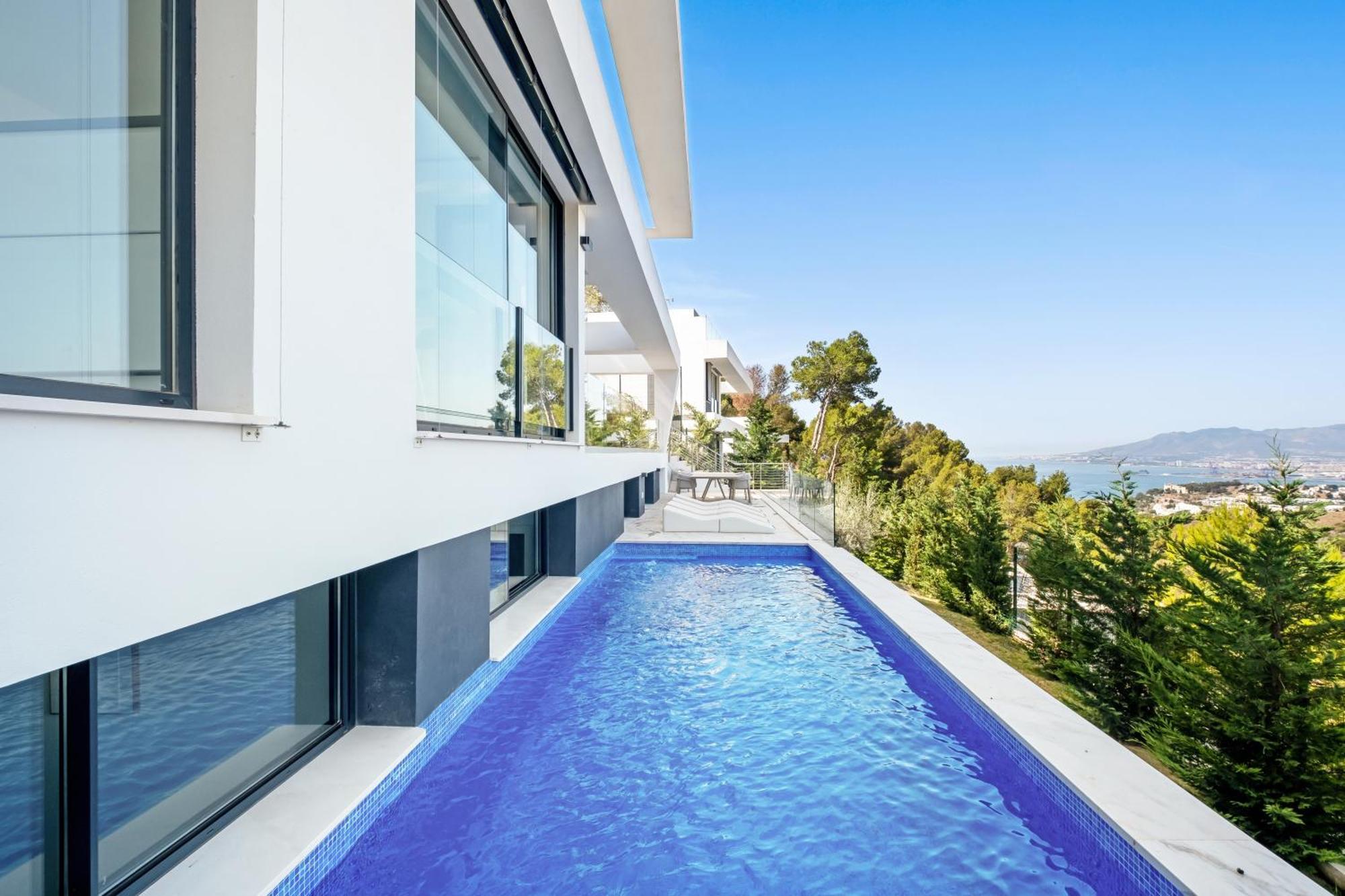 Villas Pinares De San Anton - Sea, City, Mountain, Views مالقة المظهر الخارجي الصورة